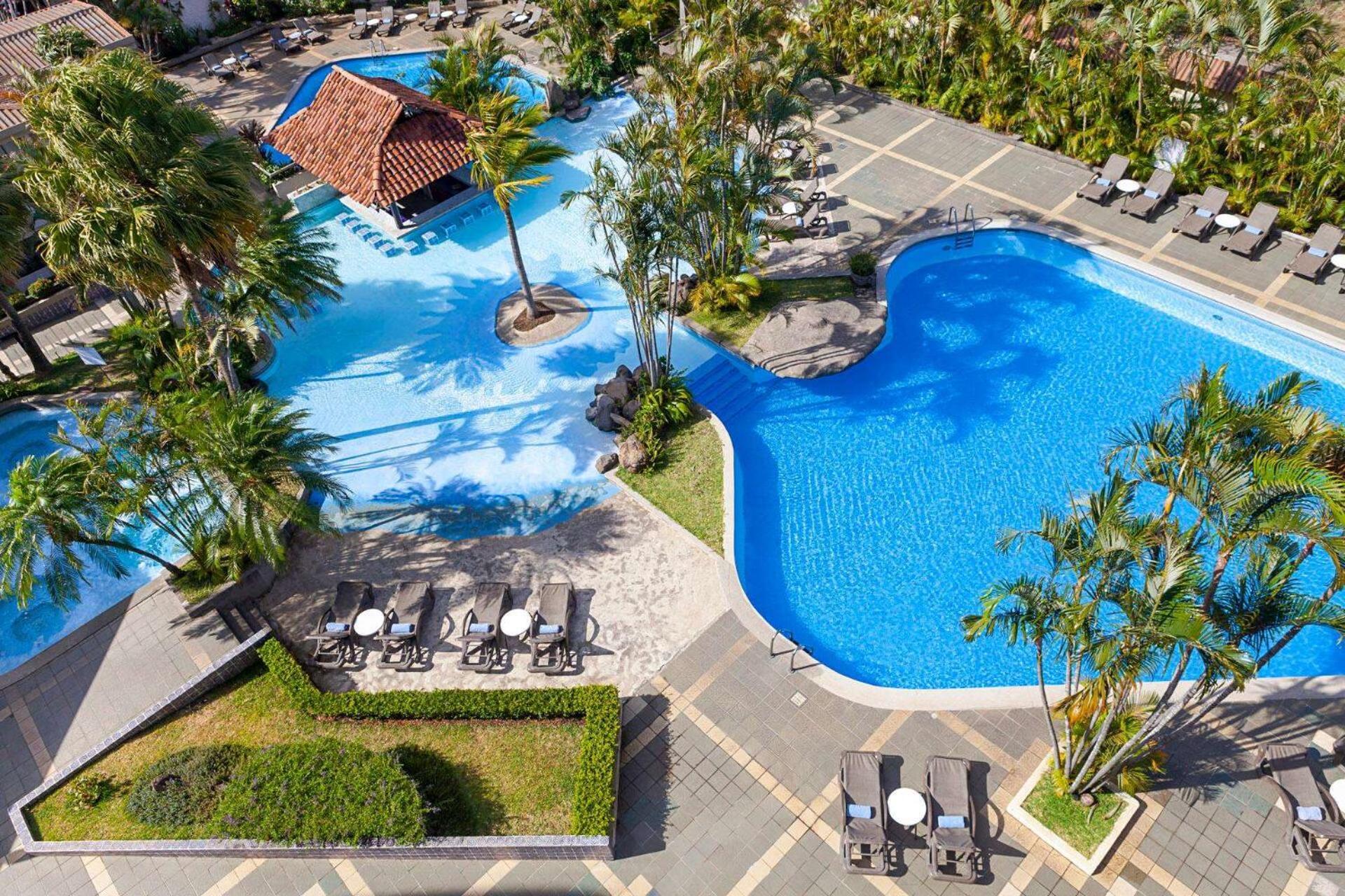 Wyndham San Jose Herradura ภายนอก รูปภาพ The pool at the Sheraton Nha Trang Hotel & Spa Resort